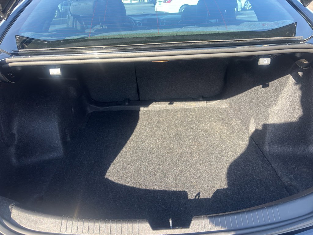 Used 2025 Chevrolet Malibu LT FWD image 9
