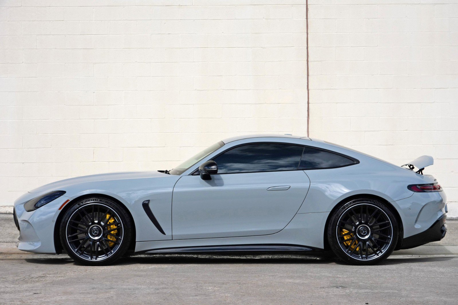 Used 2024 Mercedes-Benz AMG GT 63 image 9