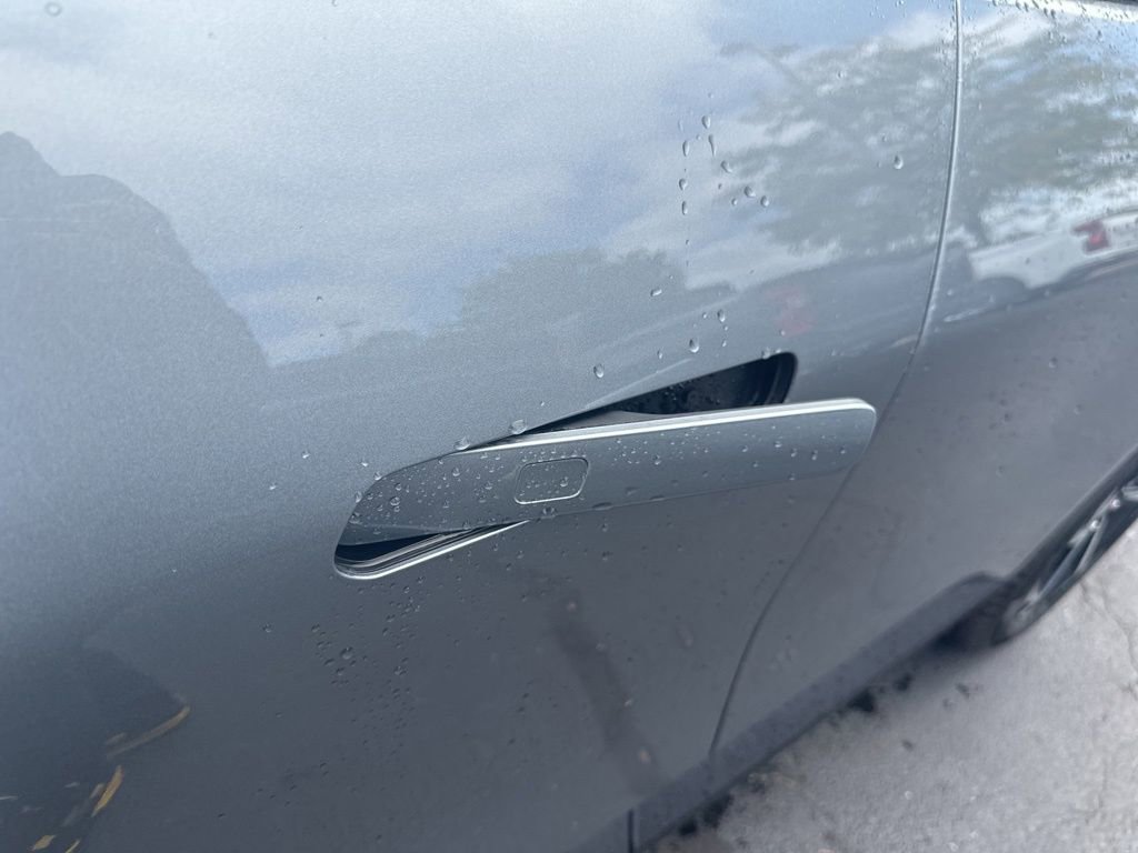 Used 2026 Chevrolet Equinox EV LT image 36