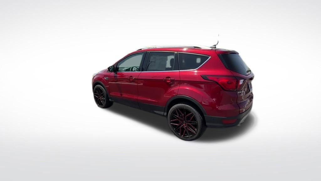 Used 2019 Ford Escape Titanium image 33