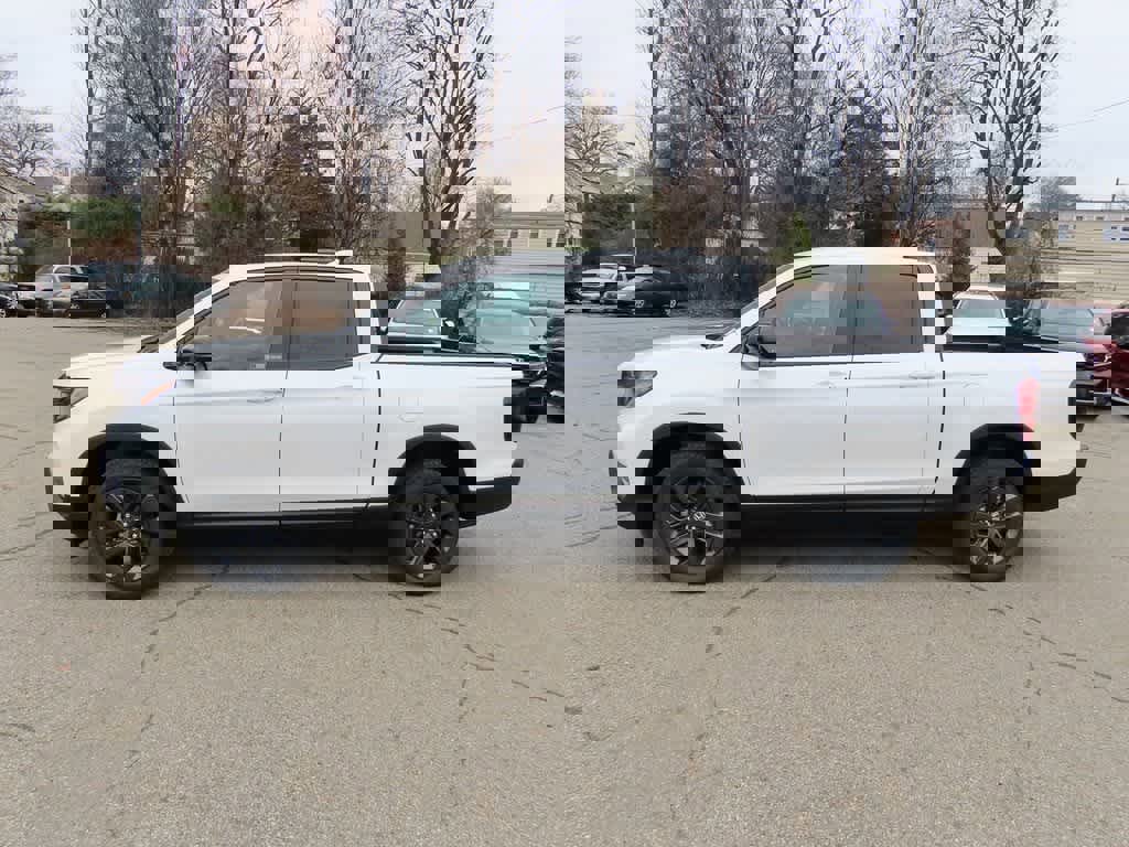 New 2026 Honda Ridgeline Sport image 3