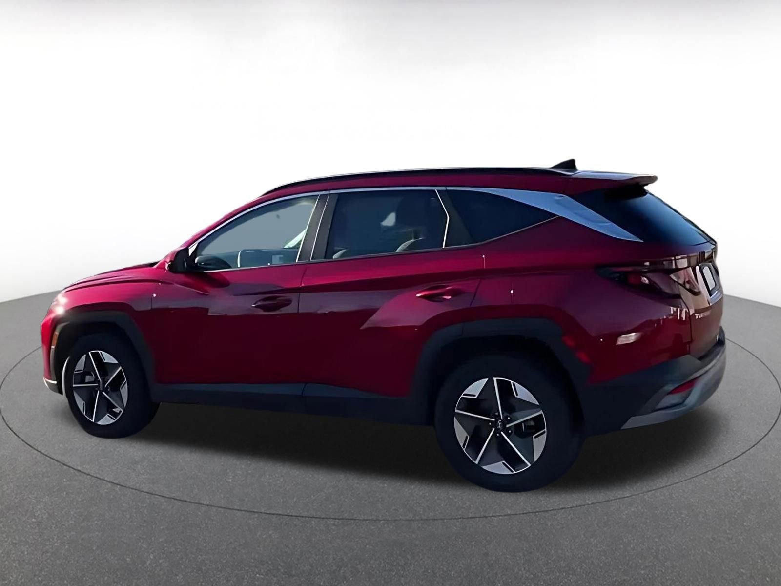 Used 2025 Hyundai Tucson SEL AWD/4WD image 7