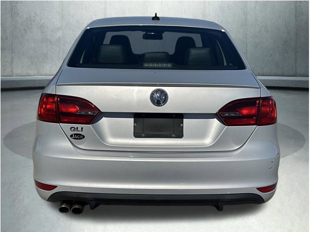 Used 2012 Volkswagen Jetta GLI FWD image 4