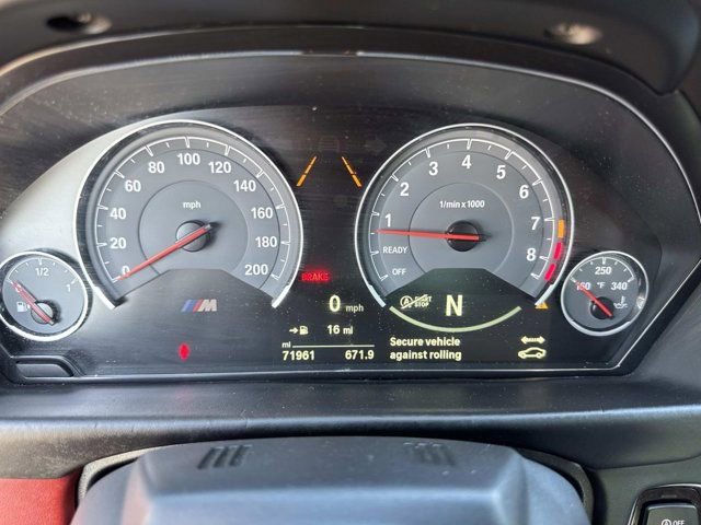 Used 2019 BMW M4 Convertible w/ Competition Package RWD image 24