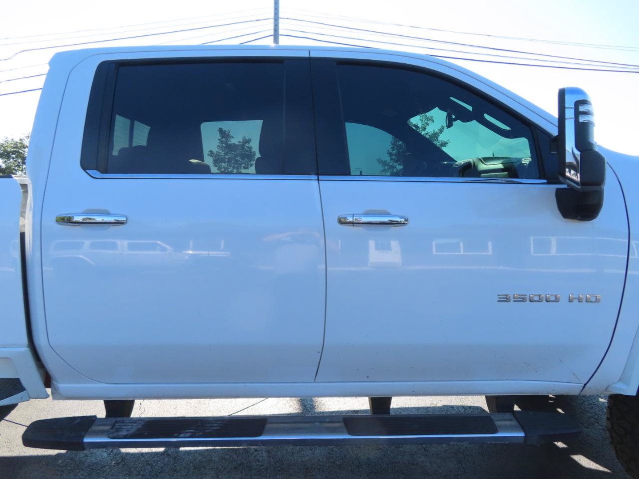 Used 2022 Chevrolet Silverado 3500 High Country w/ Safety Package II AWD/4WD image 22