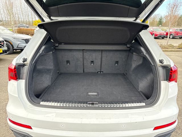 Used 2024 Audi Q3 2.0T Premium image 15
