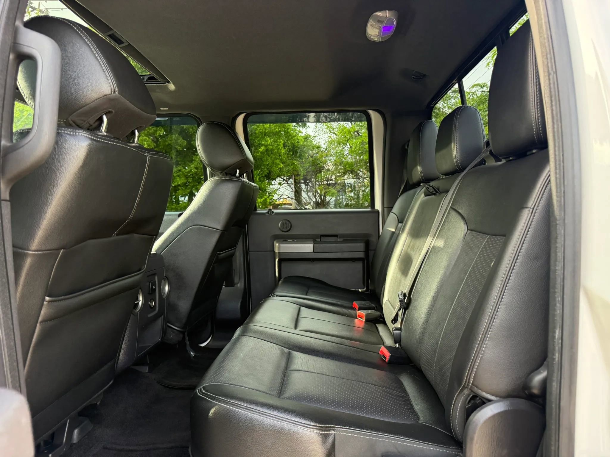 Used 2015 Ford F350 Lariat w/ Lariat Ultimate Package AWD/4WD image 12