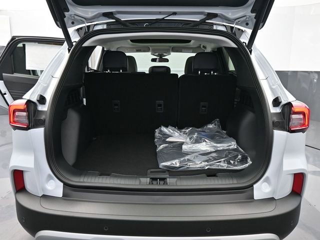 New 2025 Ford Escape SE image 8