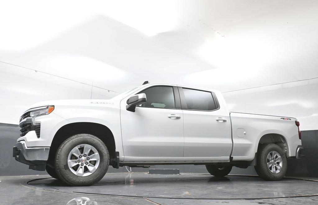 Used 2025 Chevrolet Silverado 1500 LT w/ Work Truck Package AWD/4WD image 53