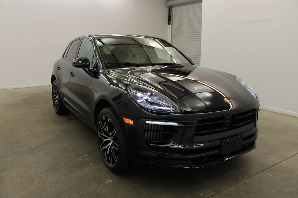 Used 2023 Porsche Macan S image 9