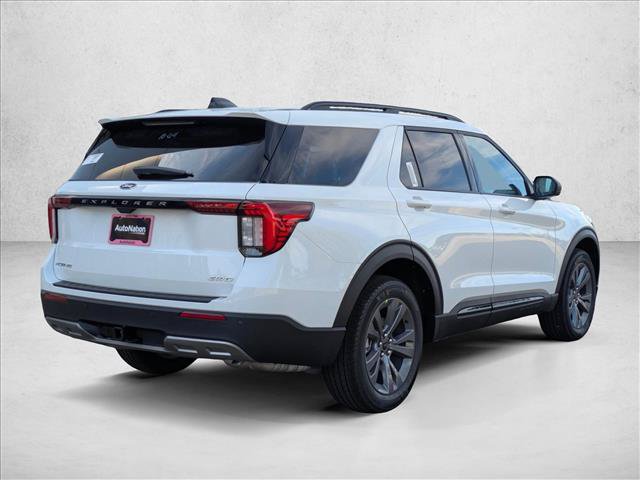 New 2026 Ford Explorer Active w/ Active Comfort Package AWD/4WD image 2