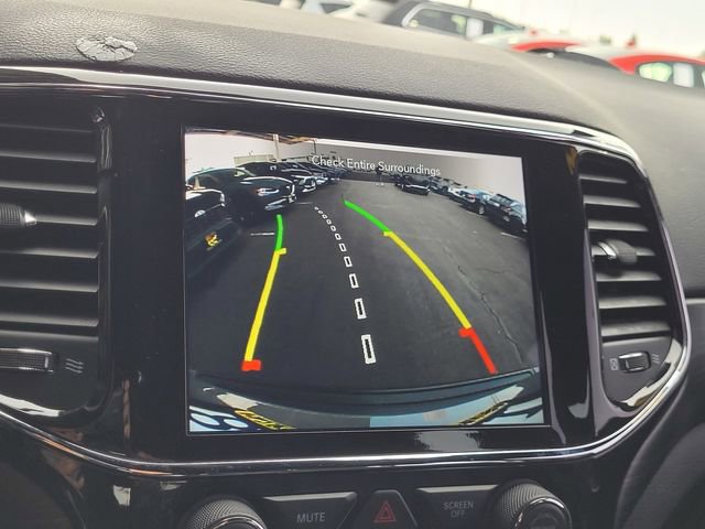 Certified 2021 Jeep Grand Cherokee Laredo X image 10