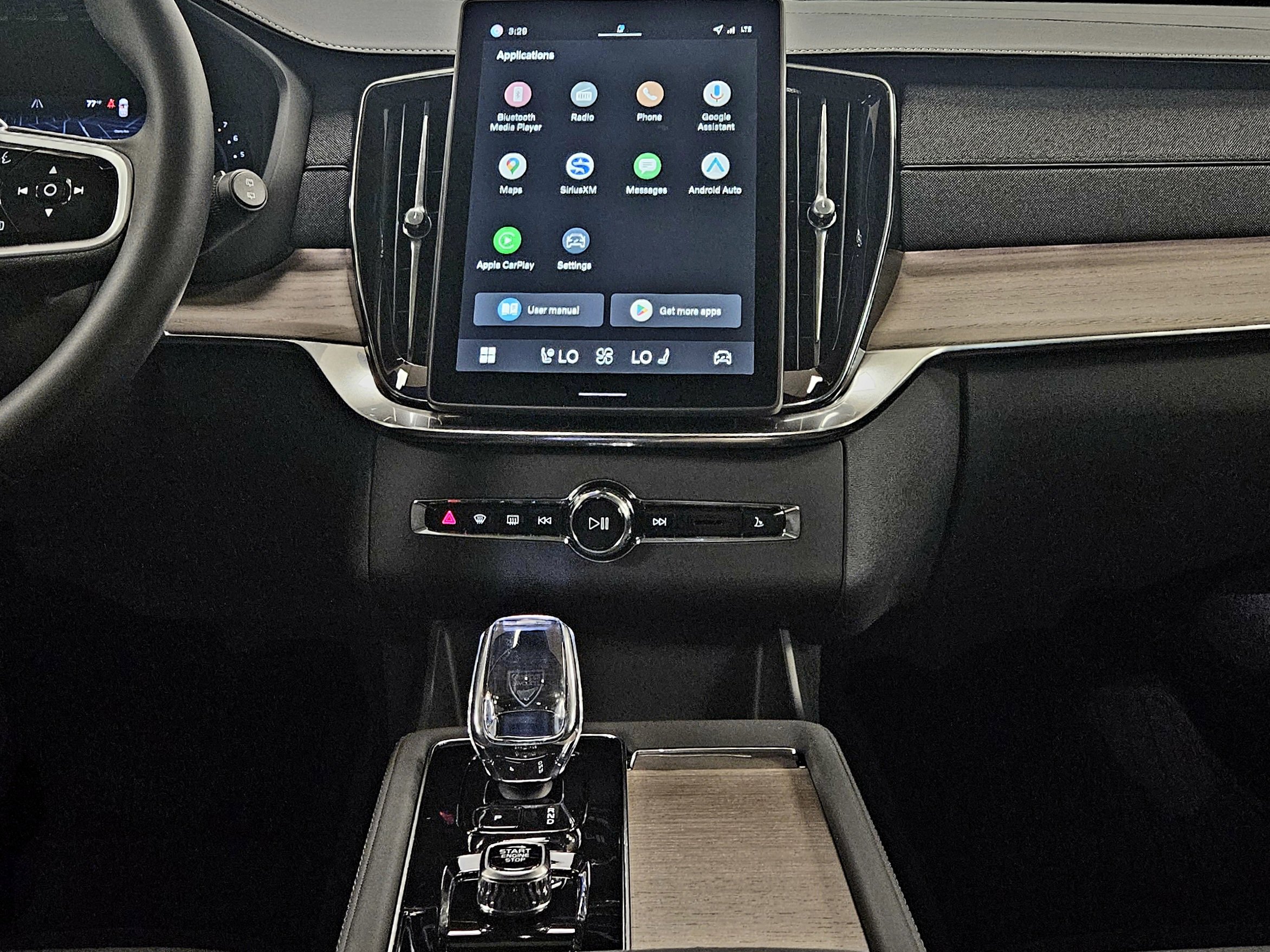 New 2026 Volvo XC90 B5 Plus image 15