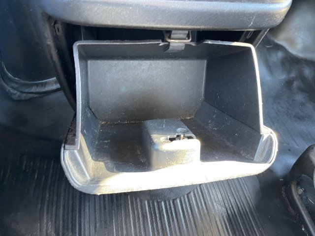 Used 2018 Chevrolet Express 2500 RWD image 20