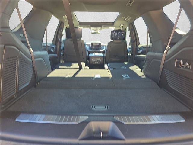 Used 2021 Chevrolet Tahoe RST w/ Luxury Package RWD image 6