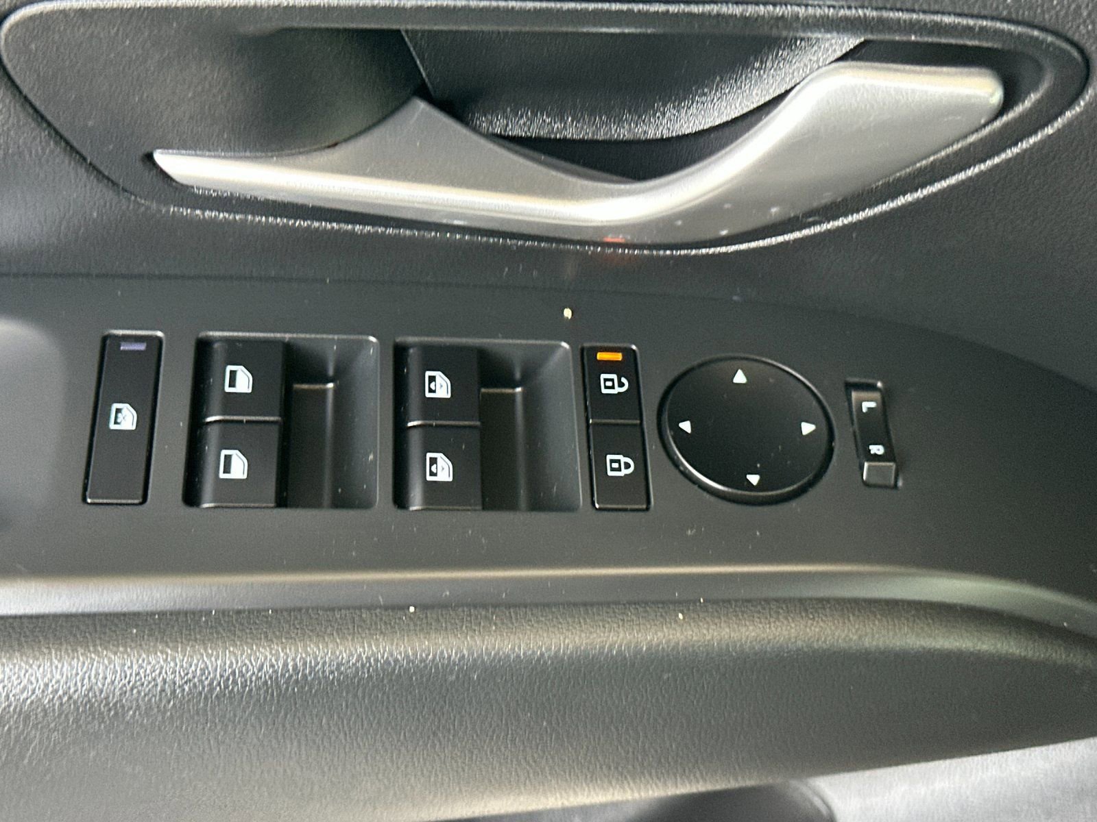 Used 2025 Hyundai Tucson SEL image 12