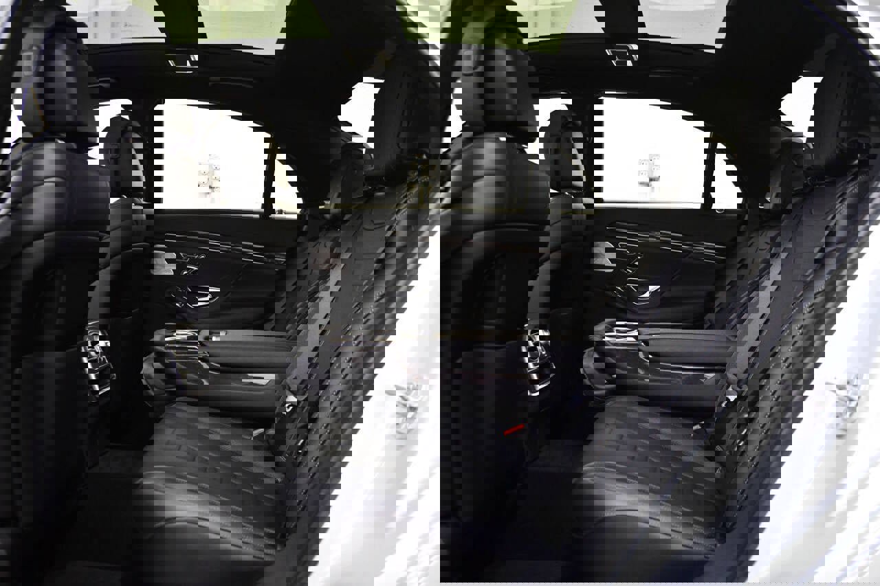 Used 2018 Mercedes-Benz S 560 4MATIC Sedan image 16