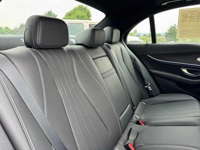 Used 2022 Mercedes-Benz E 450 4MATIC Sedan image 21