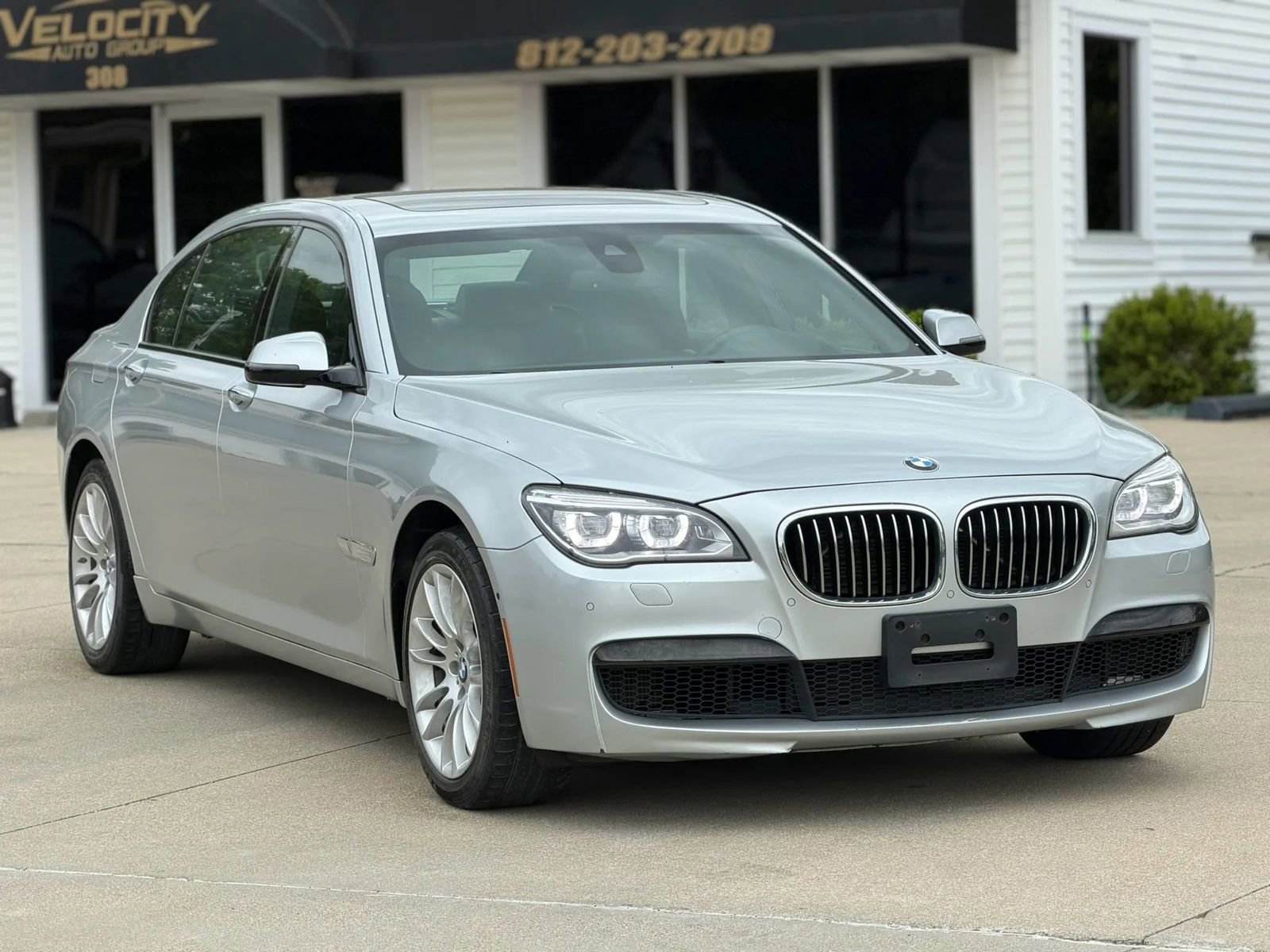 Used 2013 BMW 740Li xDrive AWD/4WD image 1