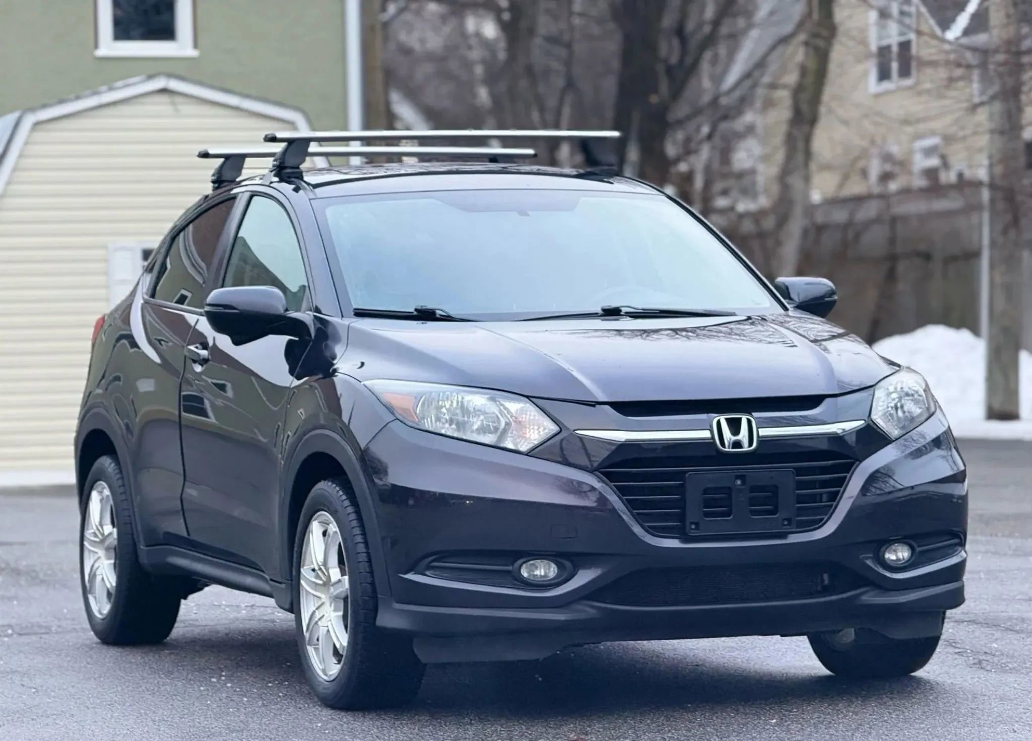 Used 2017 Honda HR-V EX image 3