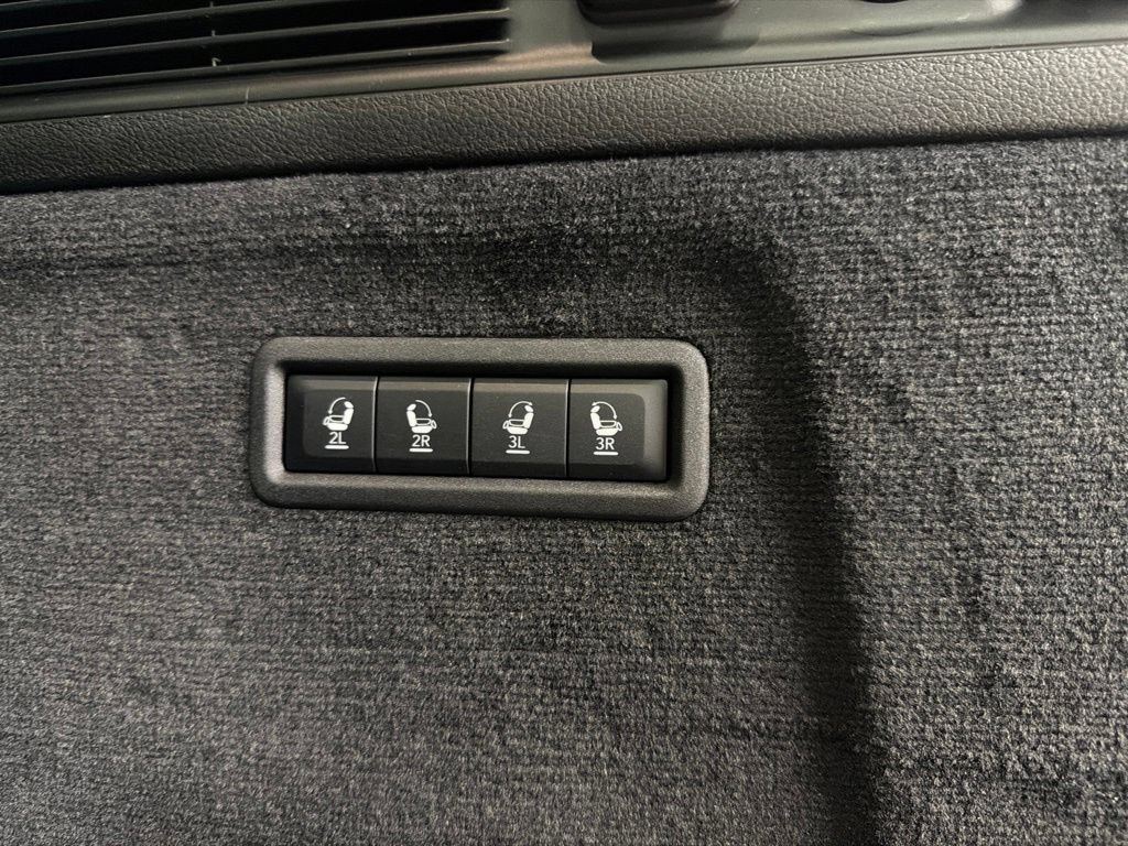 New 2026 Jeep Grand Wagoneer L Summit AWD/4WD image 8