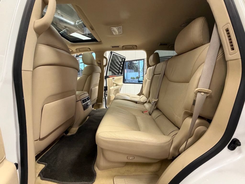 Used 2010 Lexus LX 570 4WD image 63