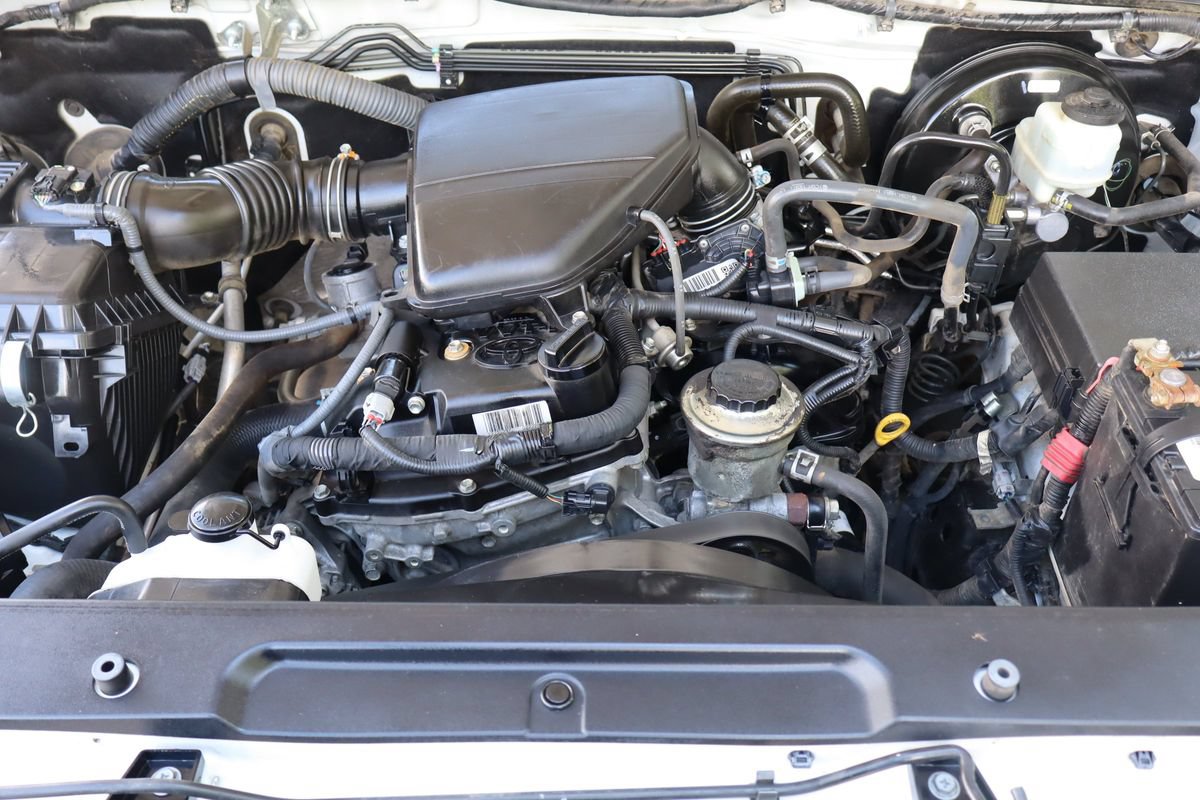 Used 2016 Toyota Tacoma SR AWD/4WD image 41
