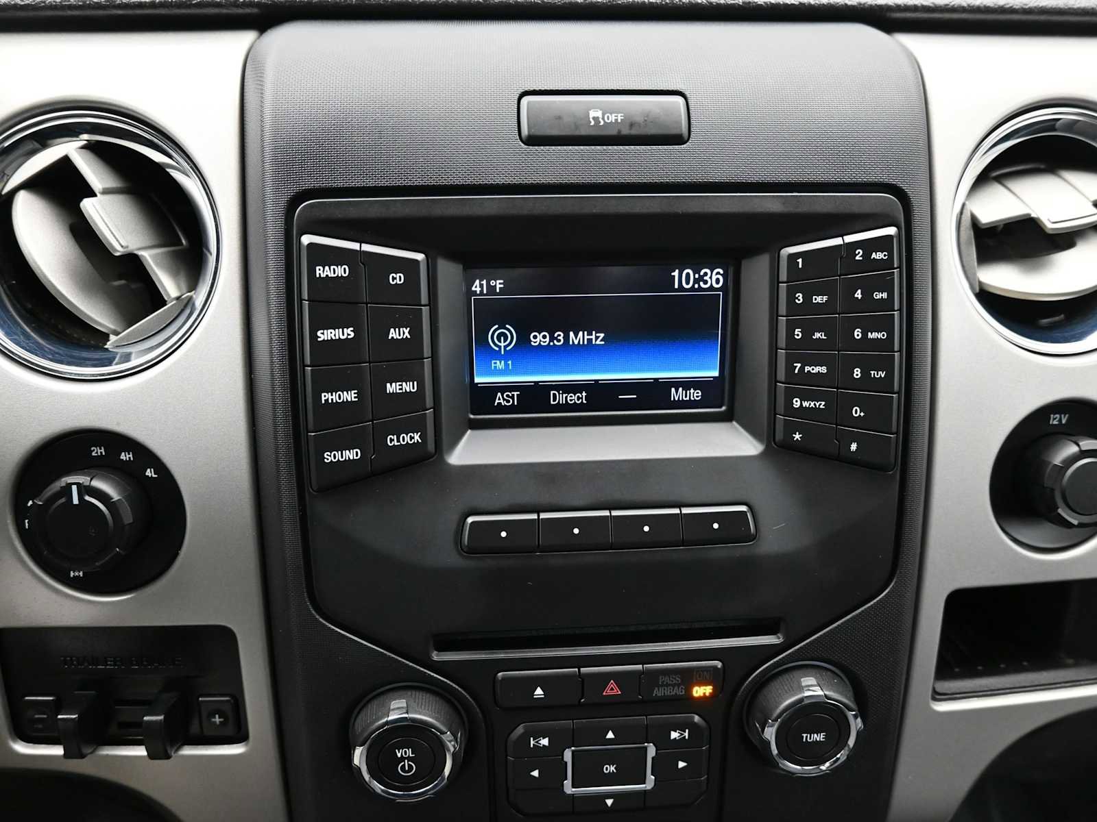 Used 2014 Ford F150 XLT w/ Equipment Group 302A Luxury image 20