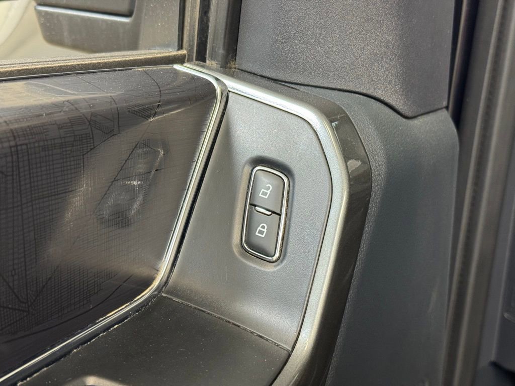 Used 2022 Ford F150 XLT w/ Equipment Group 302A High image 10