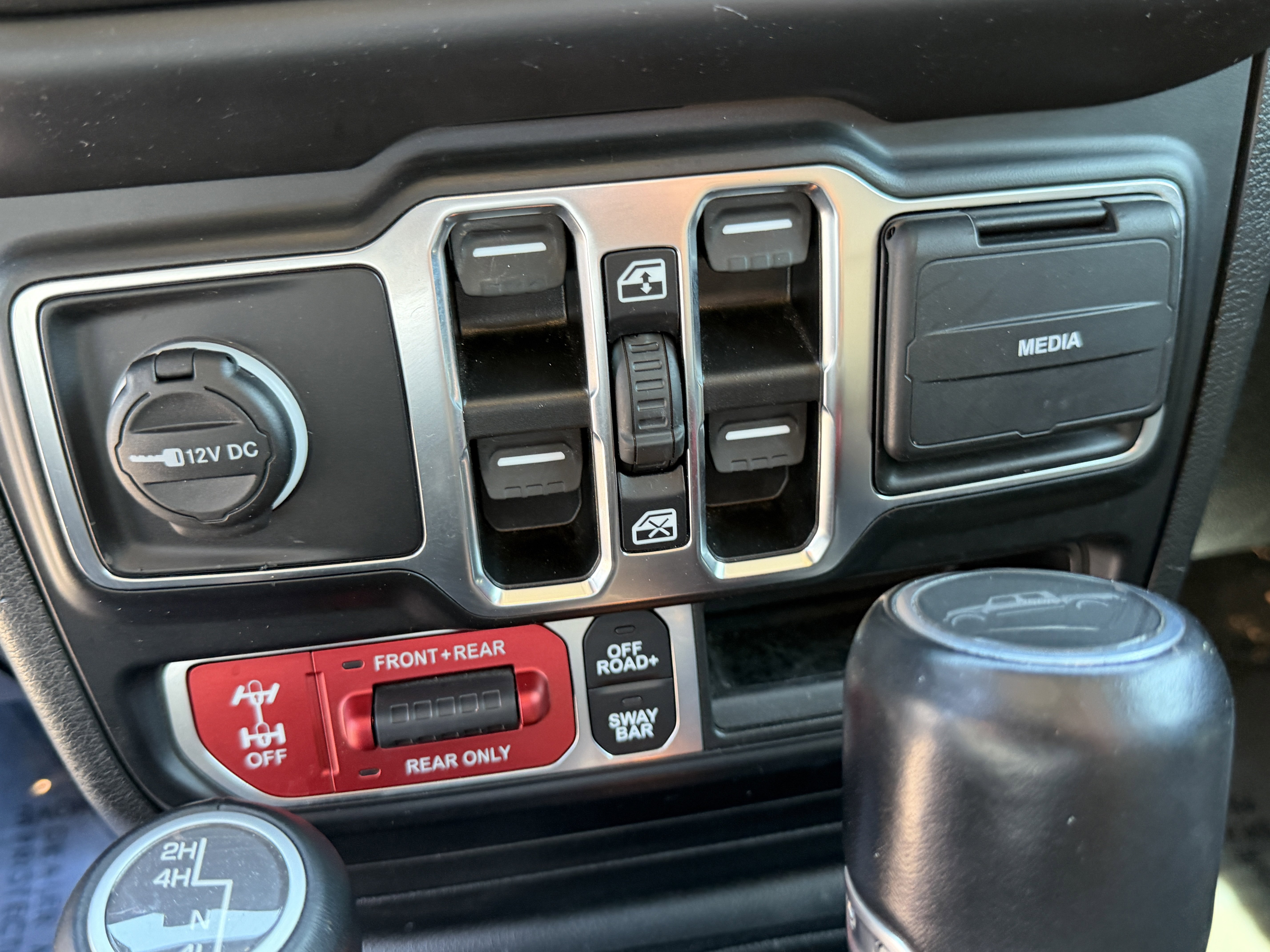 Used 2021 Jeep Gladiator Rubicon image 20