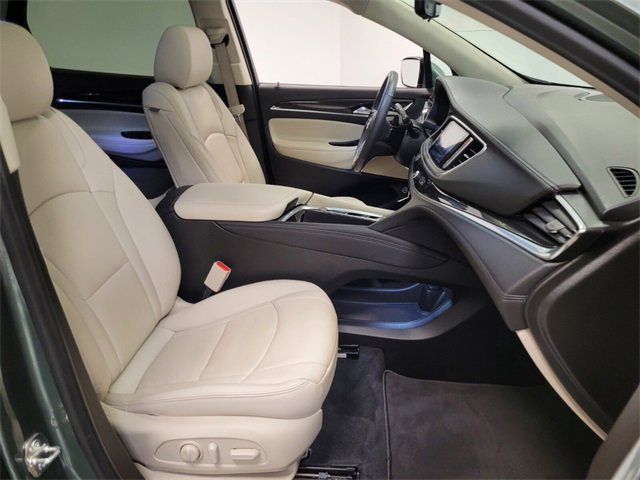 Used 2024 Buick Enclave Essence w/ Experience Buick Package image 16