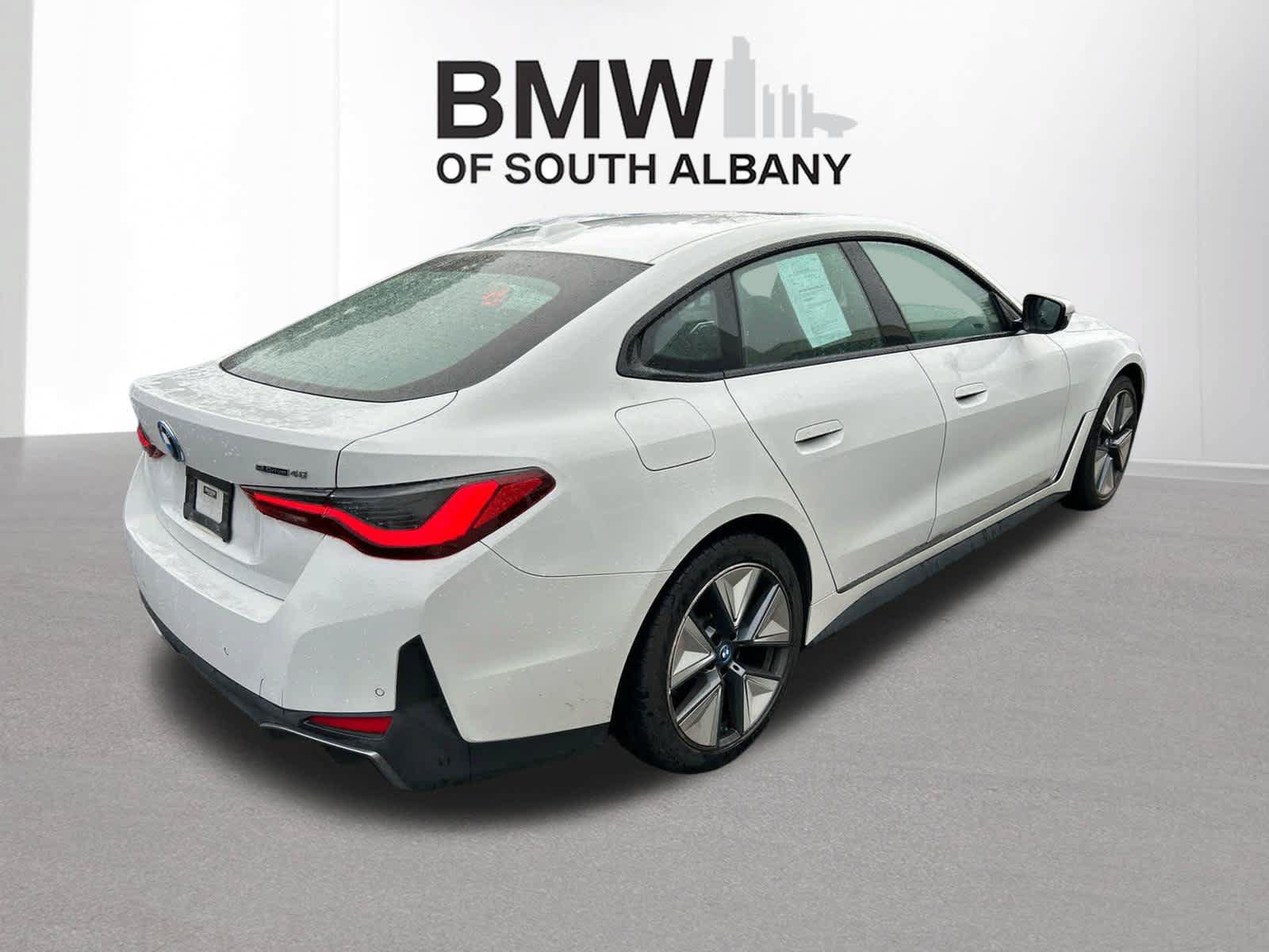 Used 2023 BMW i4 eDrive40 w/ Premium Package RWD image 5