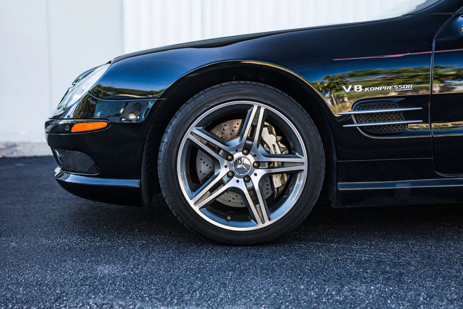 Used 2004 Mercedes-Benz SL 55 AMG image 4