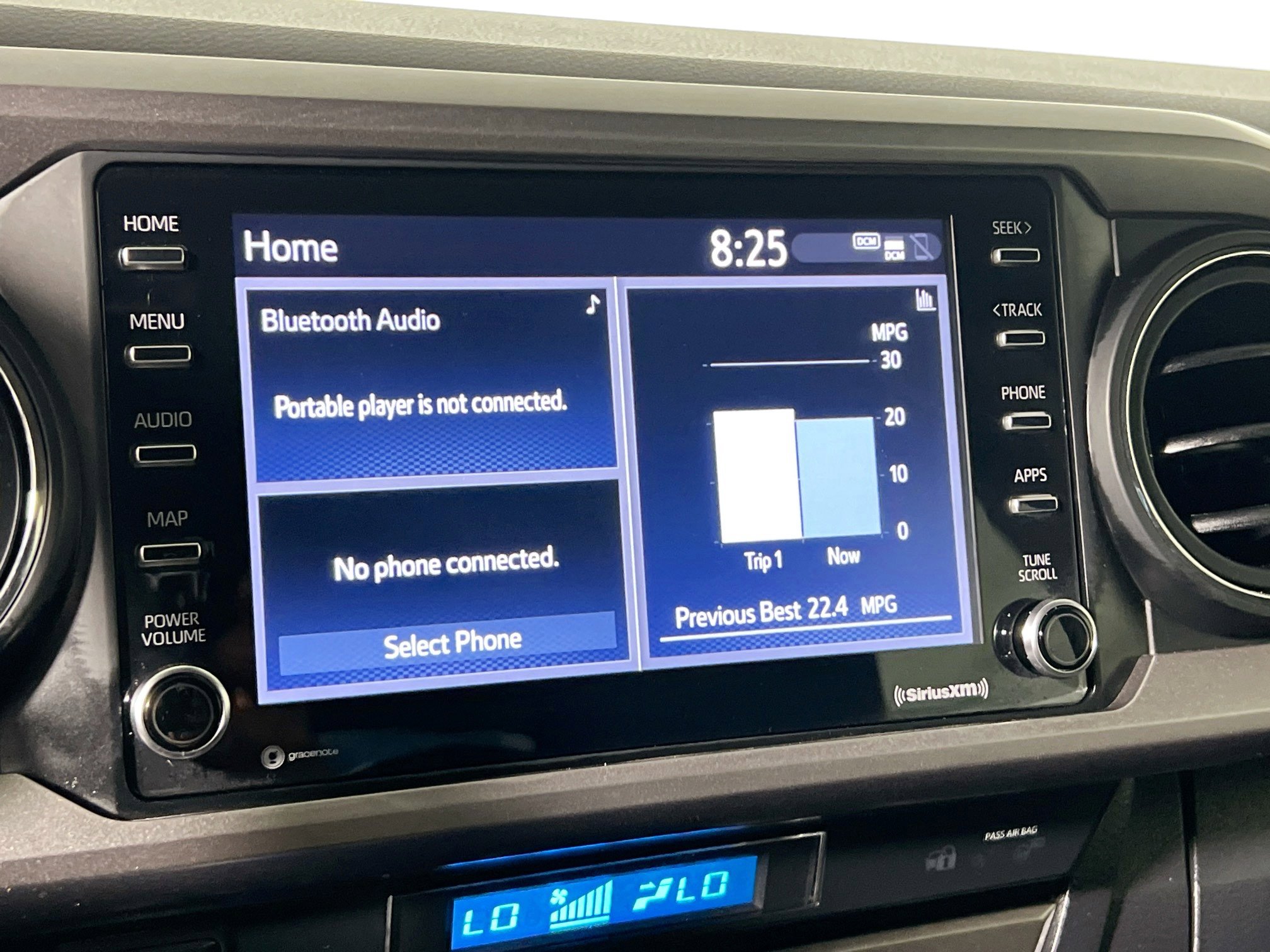 Used 2022 Toyota Tacoma SR5 w/ Technology Package image 27