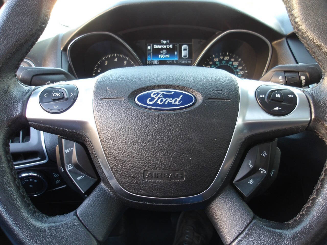 Used 2012 Ford Focus Titanium FWD image 18