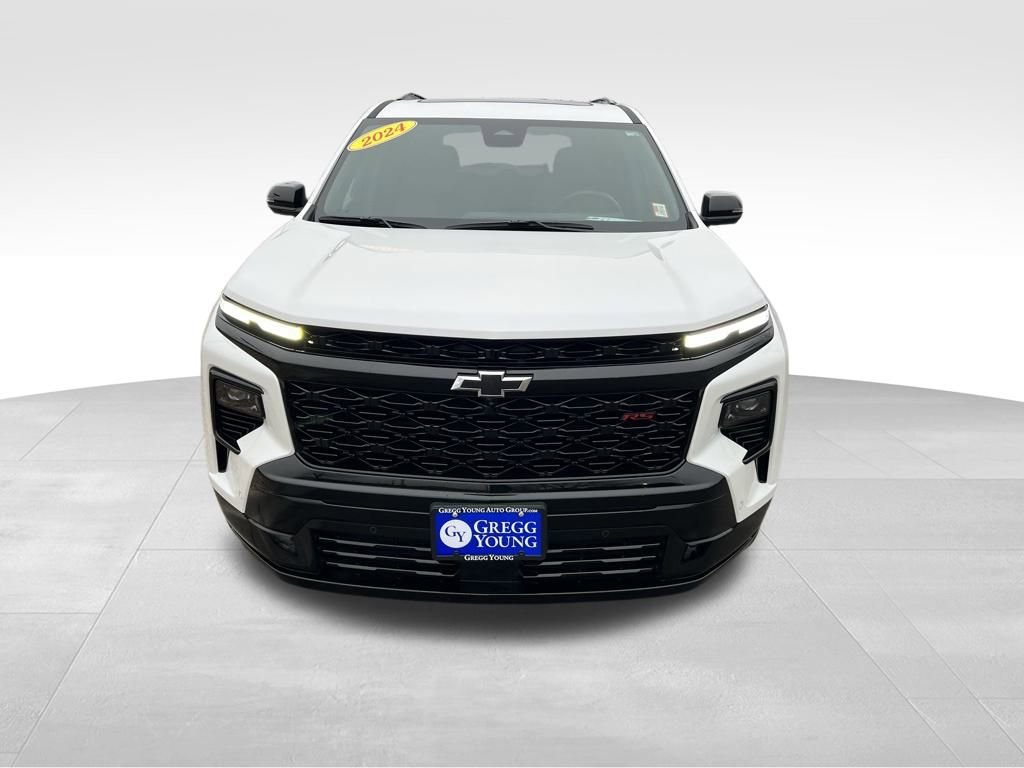 Used 2024 Chevrolet Traverse RS image 10
