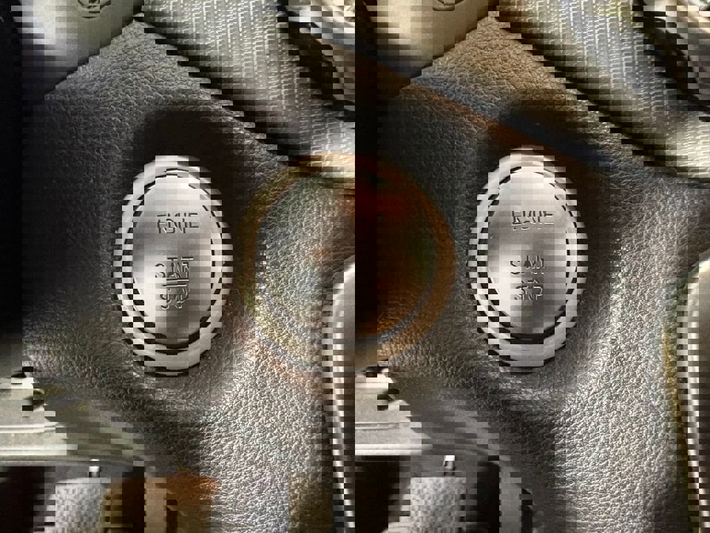 Used 2018 Mercedes-Benz GLA 250 image 30