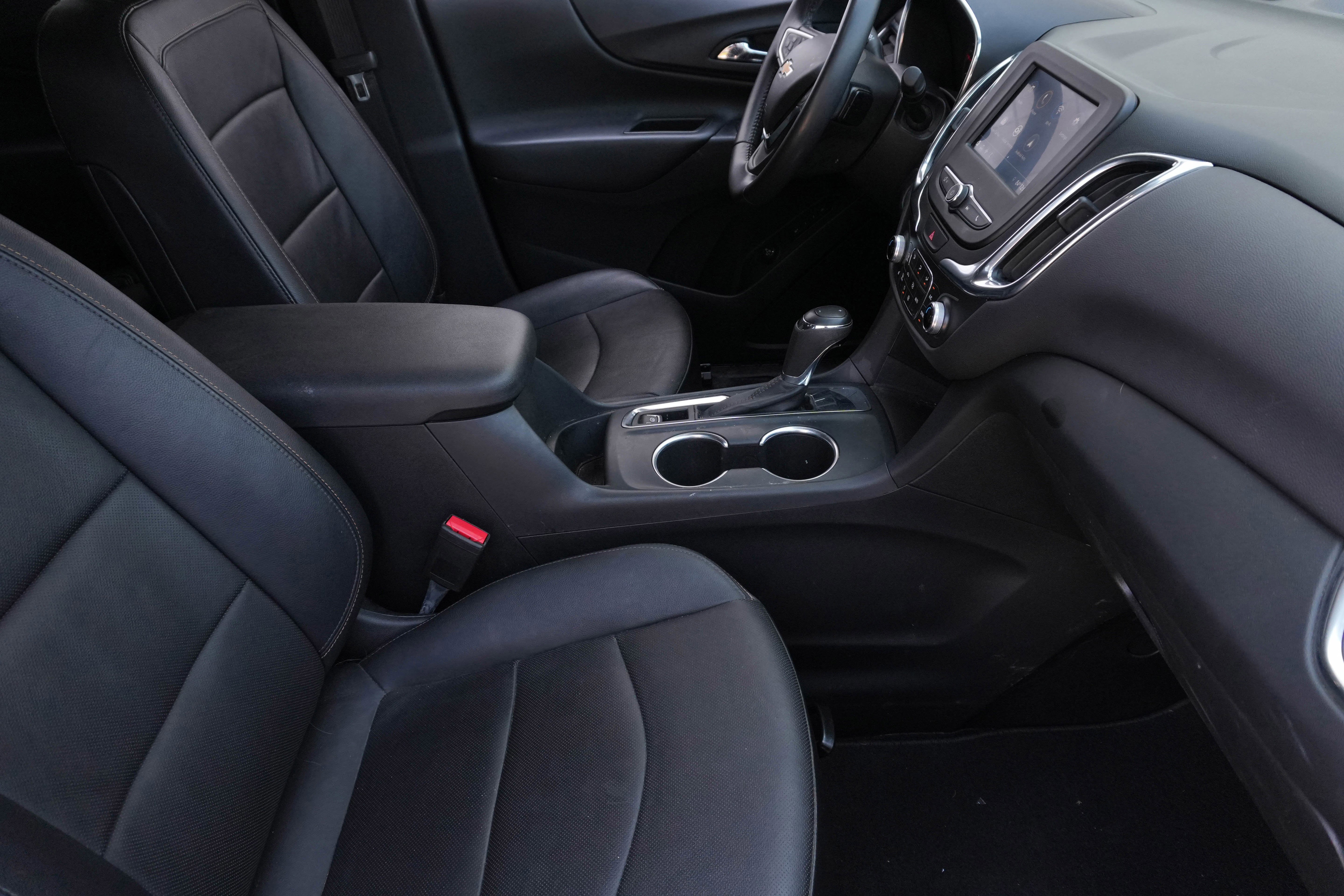 Used 2021 Chevrolet Equinox LT FWD image 13