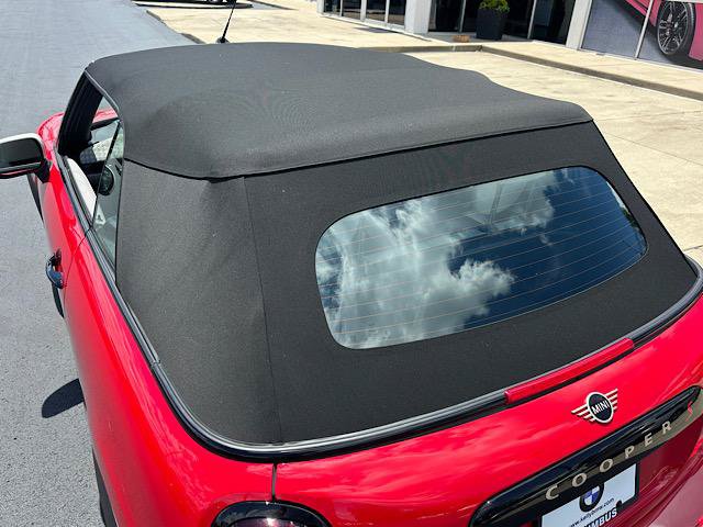 Used 2025 MINI Cooper S FWD image 3