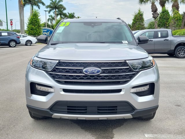 Certified 2023 Ford Explorer XLT w/ Equipment Group 202A RWD image 2