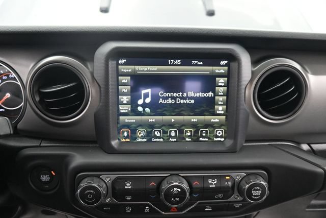Used 2023 Jeep Wrangler Sport AWD/4WD image 16