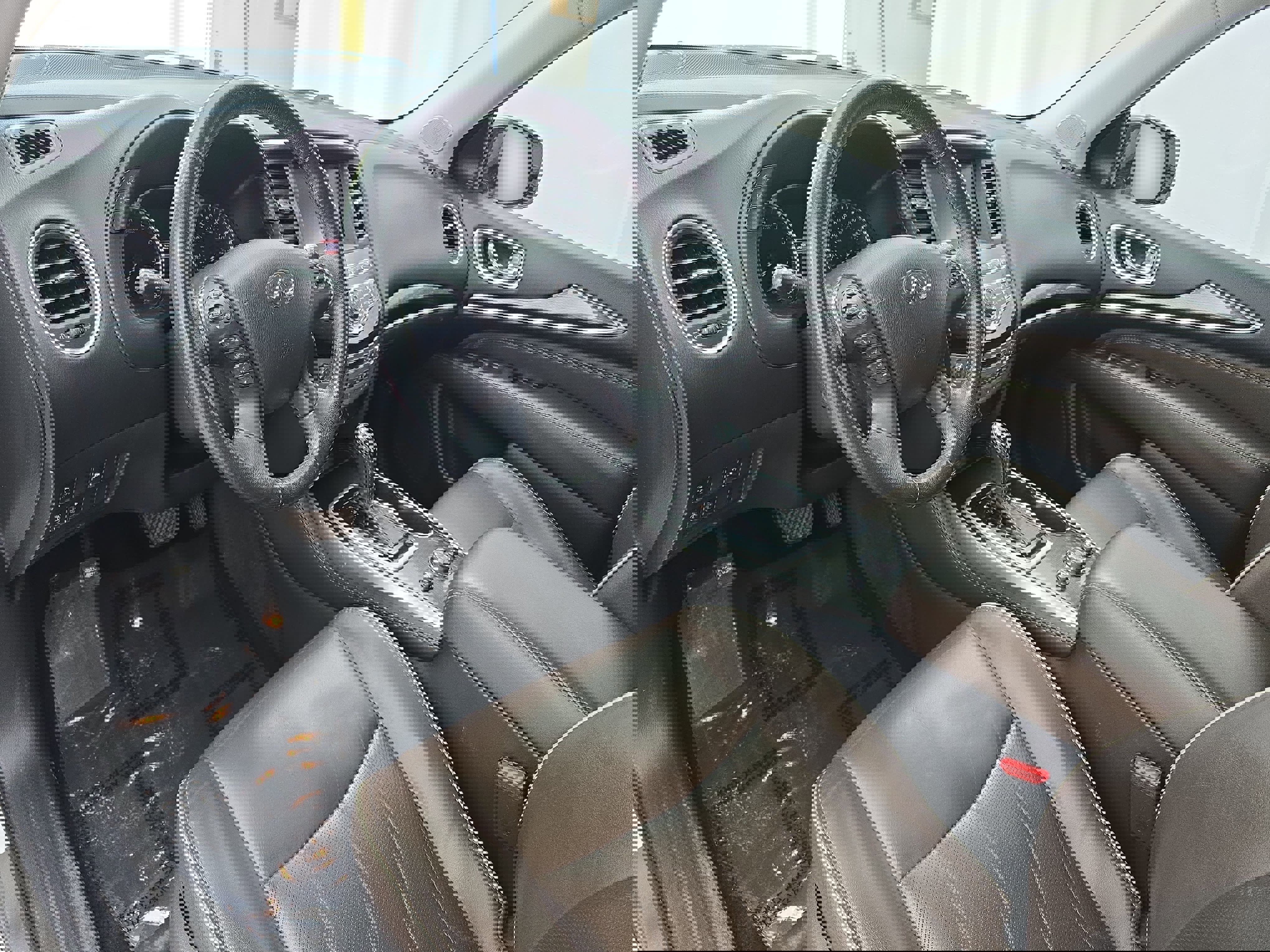 Used 2019 INFINITI QX60 Luxe w/ Essential Package image 17