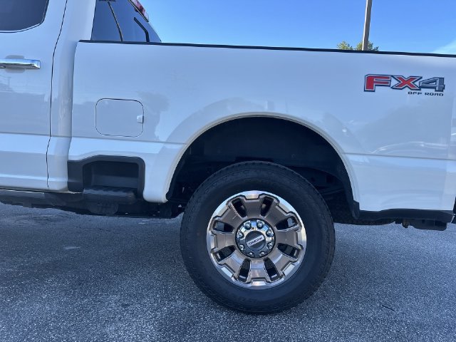 Used 2024 Ford F250 Platinum w/ FX4 Off-Road Package AWD/4WD image 10
