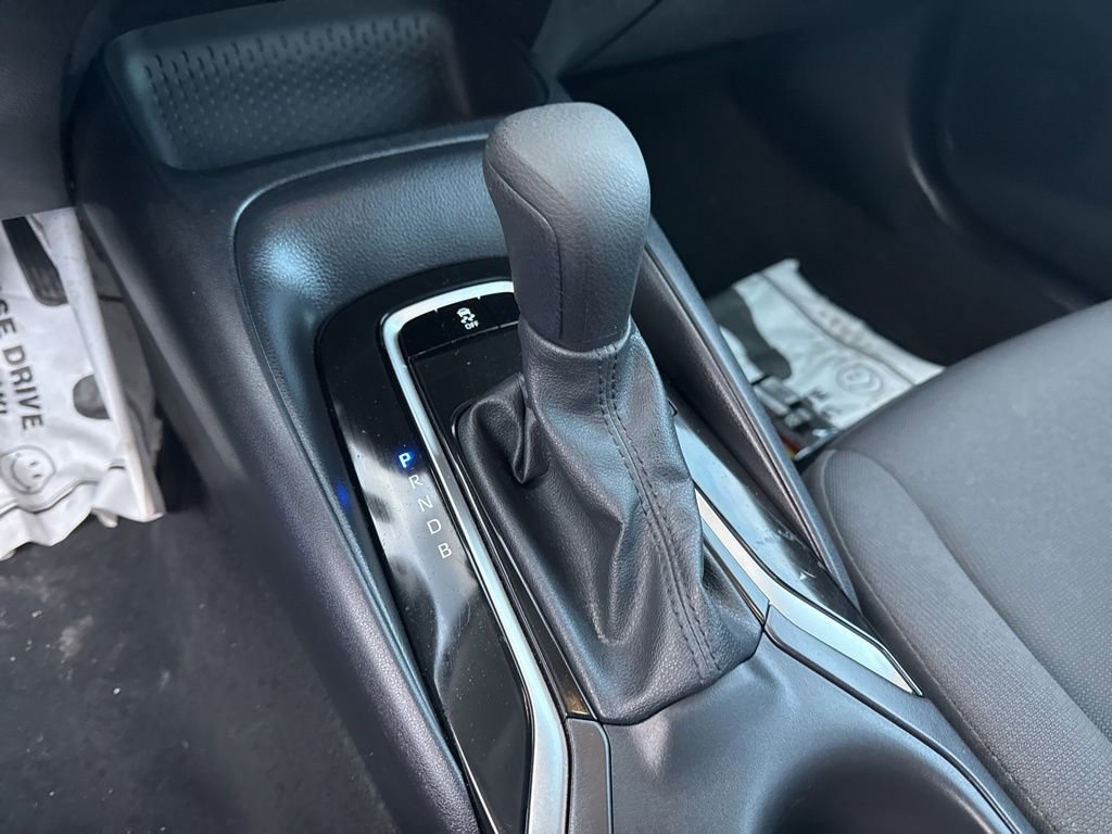 Used 2025 Toyota Corolla LE image 7