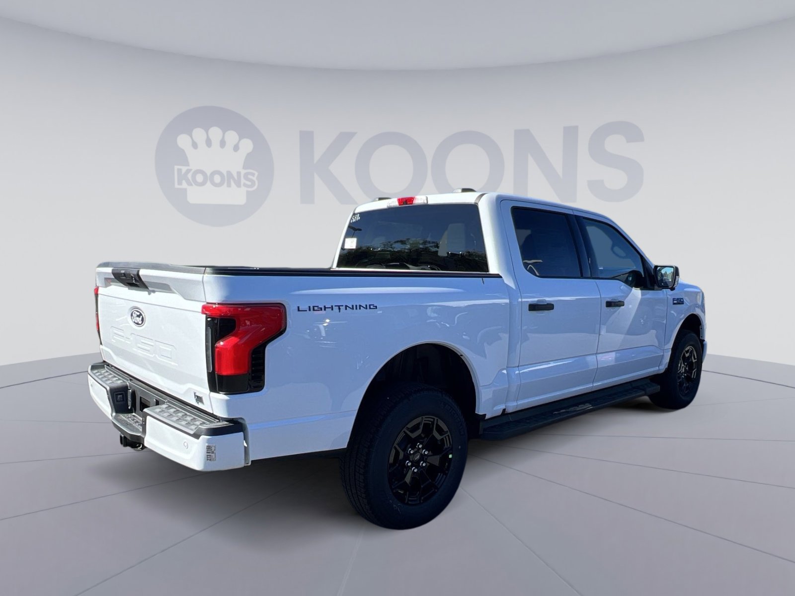 New 2025 Ford F150 Lightning XLT image 7
