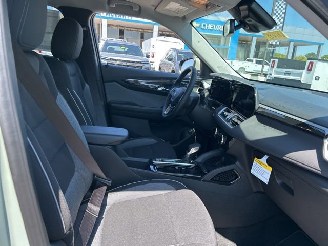 New 2026 Chevrolet TrailBlazer LT w/ Convenience Package FWD image 32