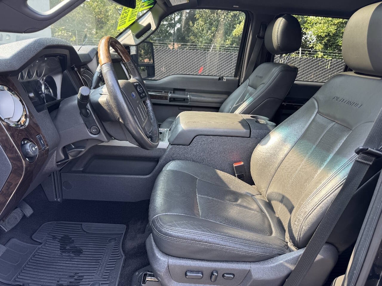 Used 2014 Ford F350 Platinum w/ FX4 Off-Road Package AWD/4WD image 8