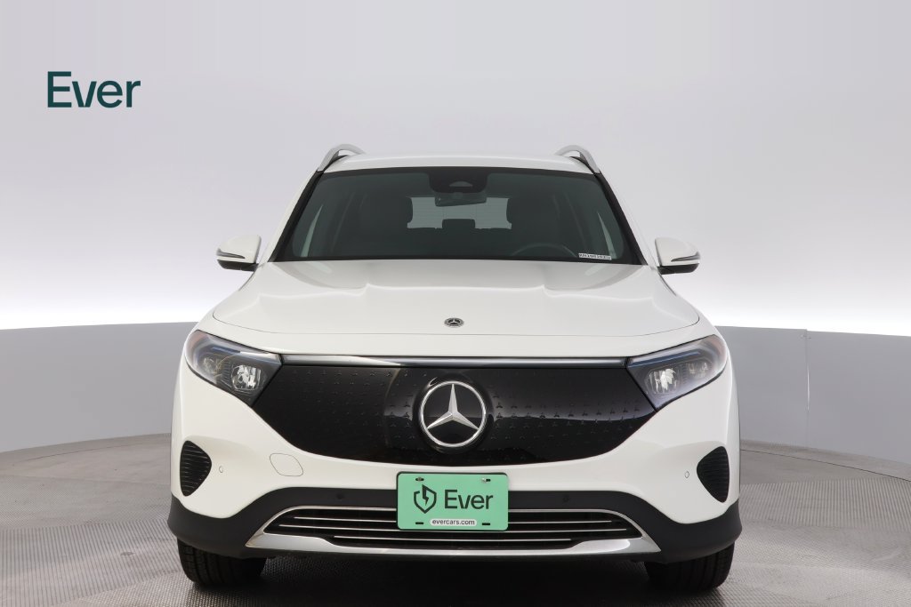 Used 2024 Mercedes-Benz EQB 250+ w/ Driver Assistance Package image 12