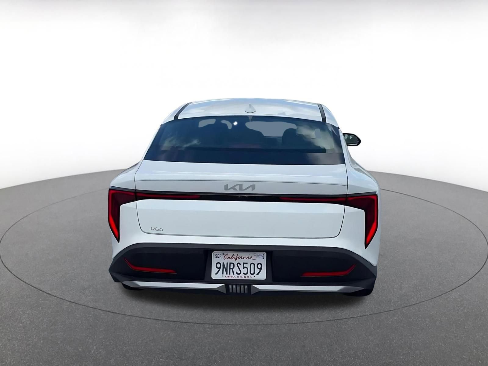 Used 2025 Kia K4 LXS FWD image 12