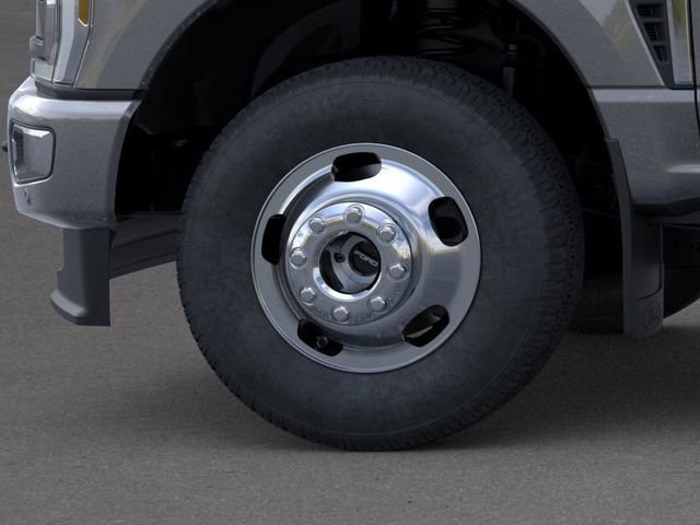 New 2026 Ford F350 Platinum w/ Platinum Plus Package image 19
